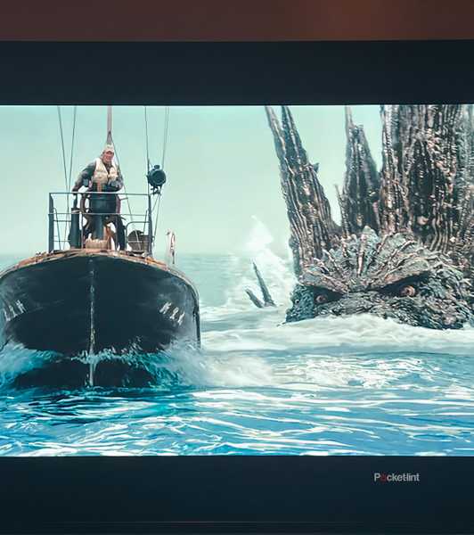 LG-G4-2024-OLED-Godzilla-06