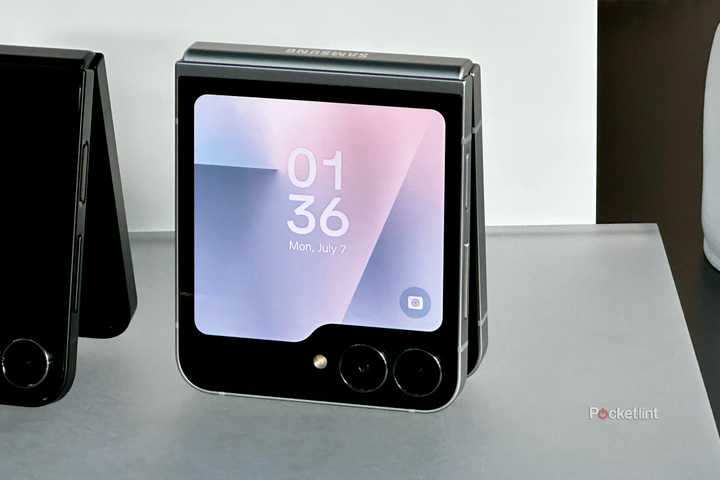 Galaxy Z Flip 7 FE.